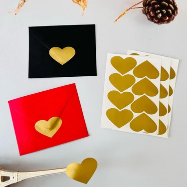 Tuğset Etiket Yapışkanlı Kalp Şekilli Gold Sticker Etiket Paketleme Parti Için 24 Adet 3,5x2,5