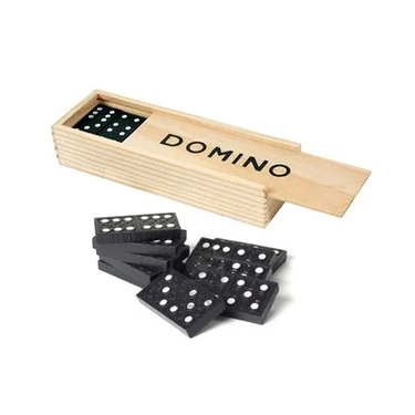 Toptancı Kapında Ahşap Domino